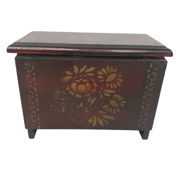 Vintage Handcrafted Wooden Footed Keepsake Box With Floral Painted Design - Picture 1 of 8